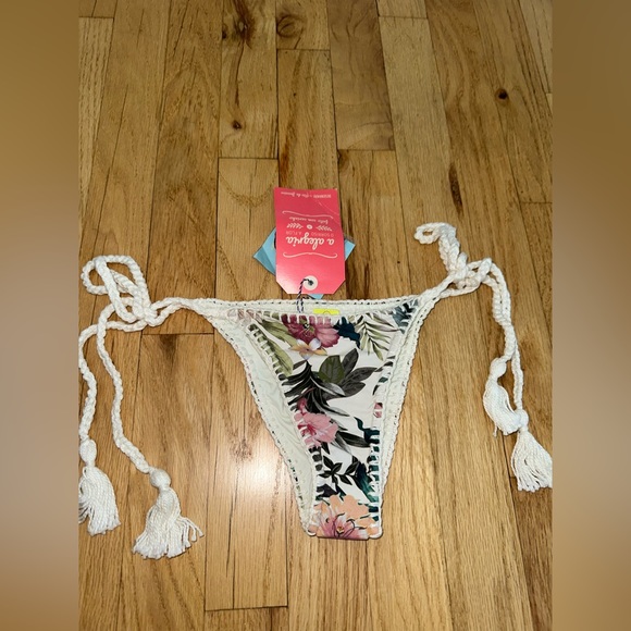 FARM RIO BIKINI BOTTON - Picture 2 of 7